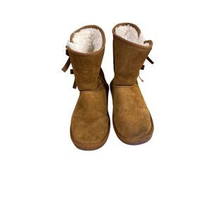 Koolaburra by UGG Light Brown Fuzzy Winter Boots with Bows Girls’ Size 5